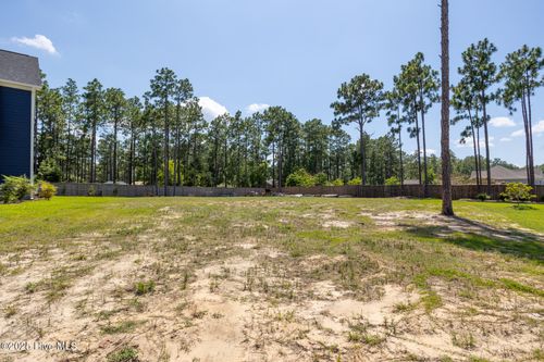 535 Vintage Ln, Southern Pines, NC, 28387-7701 | Card Image