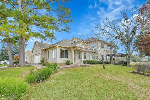 28 Waters Edge St, Montgomery, TX, 77356-5936 | Card Image