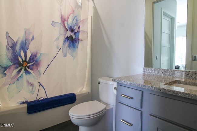 Shared Bath between Bedroom 2 & 3, Bath #3 | Image 67