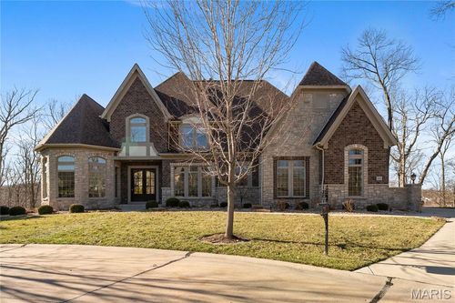 1401 Fox Hill Farms Ct, Chesterfield, MO, 63005-4646 | Card Image