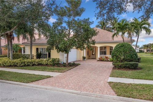 8039 Wilfredo Court, NAPLES, FL, 34114 | Card Image