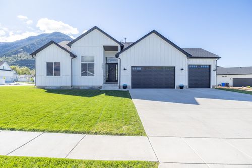 2492 N 1100 E, North Ogden, UT, 84414-2654 | Card Image