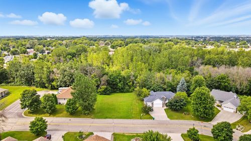 TBD Mineral Springs Pkwy, Owatonna, MN, 55060 | Card Image