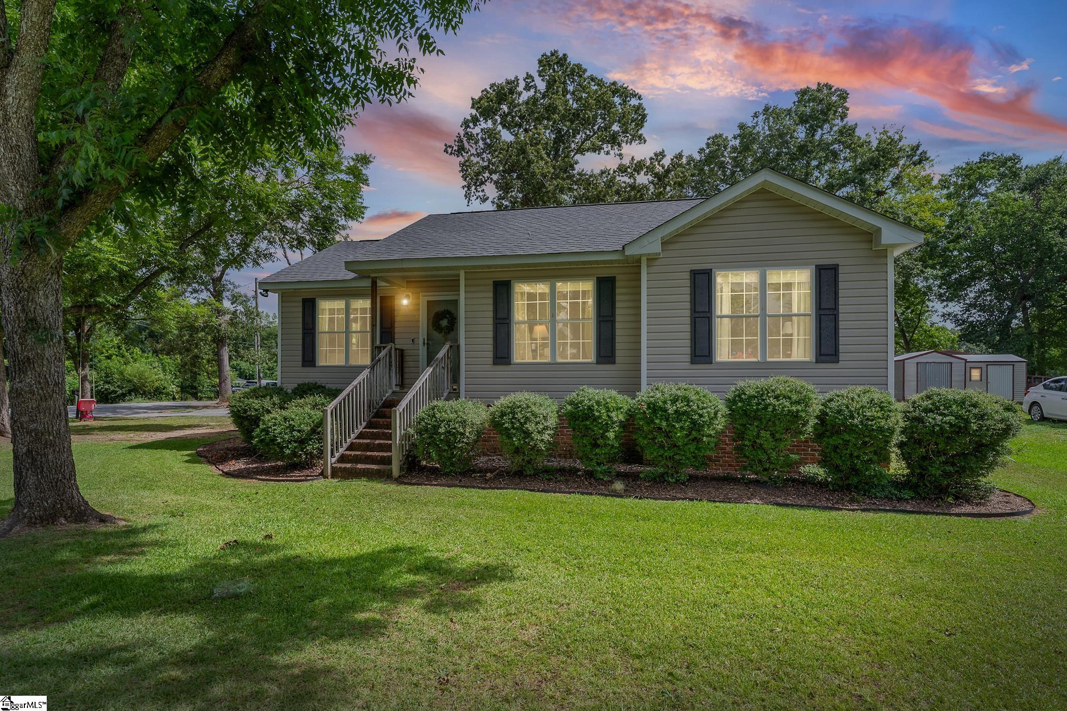 Residential in Laurens 2