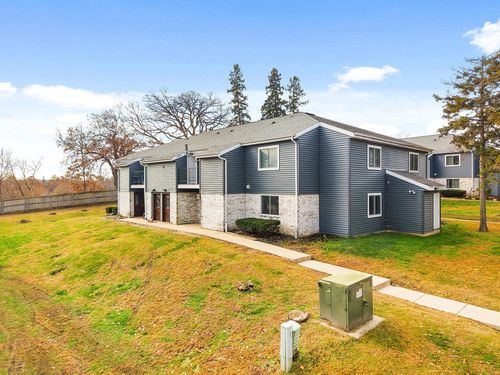 707 Whispering Pines Way, Fitchburg, WI, 53713-4323 | Card Image