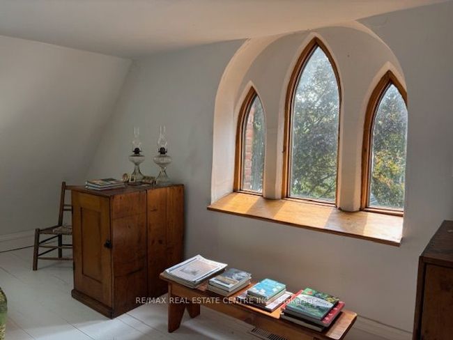 286399 10 Sideroad, House other with 4 bedrooms, 2 bathrooms and 4 parking in Mono ON | Image 29
