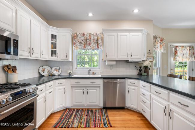 11731 Paramont Way, House other with 4 bedrooms, 4 bathrooms and null parking in Prospect KY | Image 16