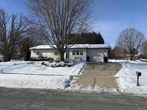 915 Lum Avenue, Waterloo, WI, 53594 | Card Image
