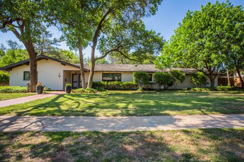 4609 10th St, Lubbock, TX, 79416-4827 | Card Image
