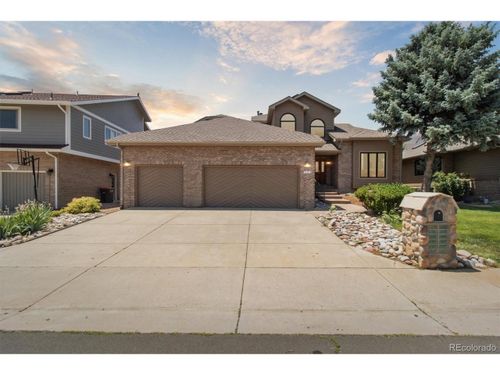 1123 Oakhurst Dr, Broomfield, CO, 80020-1261 | Card Image
