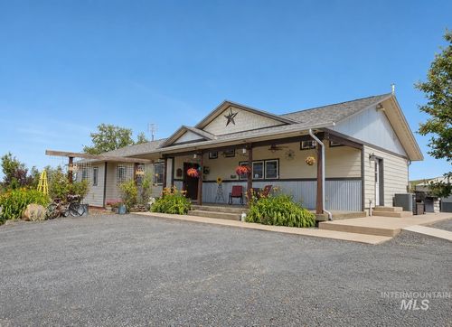 1390 Sather Rd, Genesee, ID, 83832-9788 | Card Image