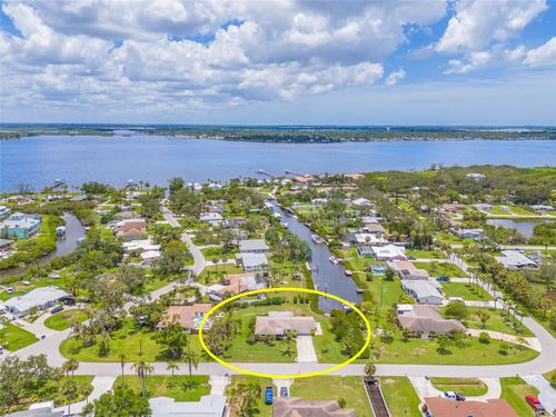 336 Highland Shores Dr, Ellenton, FL, 34222-2005 | Card Image