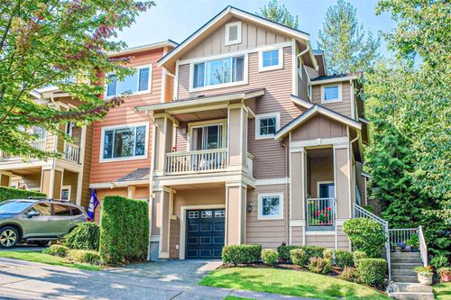 9101 Merritt Ave Se, Snoqualmie, WA, 98065-5016 | Card Image