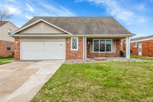 12136 Brougham Dr, Sterling Heights, MI, 48312-4073 | Card Image