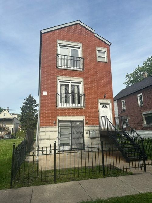 5406 S Loomis Blvd, Chicago, IL, 60609-5998 | Card Image
