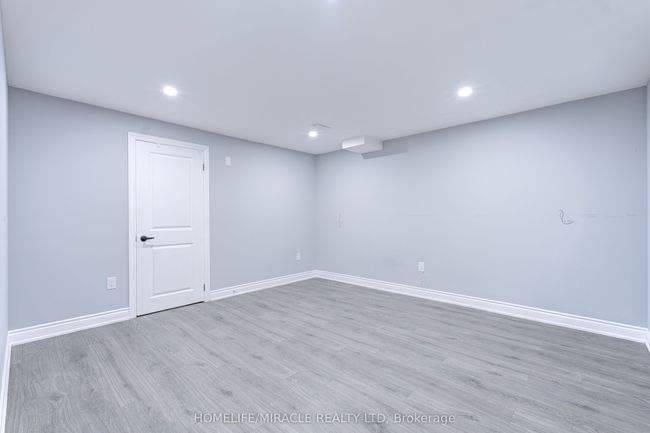 51 Stedford Cres, House other with 6 bedrooms, 5 bathrooms and 4 parking in Brampton ON | Image 47