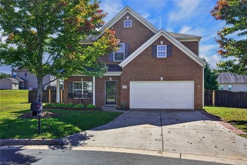 694 Trotters Run Ct, Whitsett, NC, 27377-8006 | Card Image