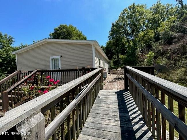 517 Collins Rd, House other with 3 bedrooms, 2 bathrooms and null parking in Jonesville VA | Image 8