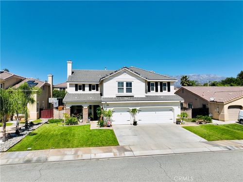 1560 Polaris Ln, Beaumont, CA, 92223 | Card Image