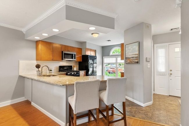 APT-406 - 19 Garden St, Condo with 2 bedrooms, 3 bathrooms and 1 parking in Danvers MA | Image 7