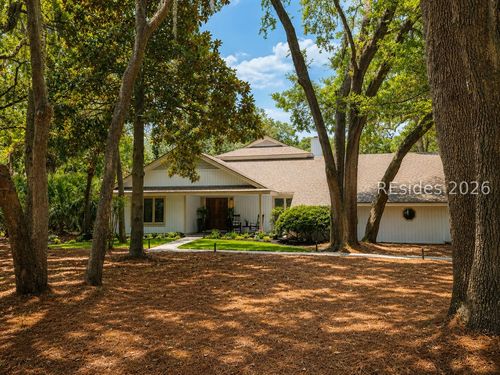 9 Fort Walker Dr, Hilton Head Island, SC, 29928-3917 | Card Image