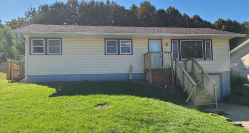 112 Cheryl St, Postville, IA, 52162-9745 | Card Image