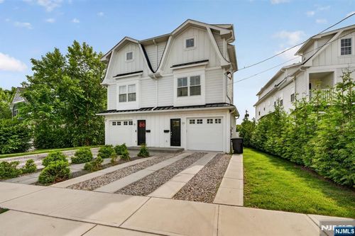 b-29B Blaine St, Millburn, NJ, 07041-1308 | Card Image