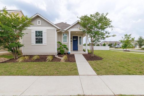 100 Catalina Dr, Kyle, TX, 78640-2855 | Card Image