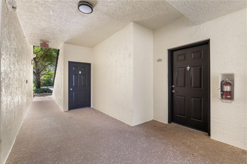 3105-9901 Baywinds Drive, West Palm Beach, FL, 33411 | Card Image
