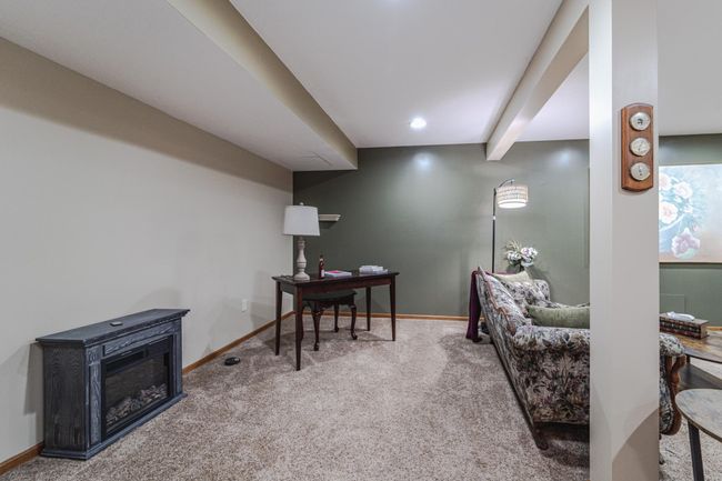Extra space off the lower level family room! | Image 31