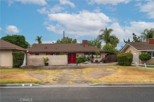 9692 Random Dr, Anaheim, CA, 92804-3456 | Card Image