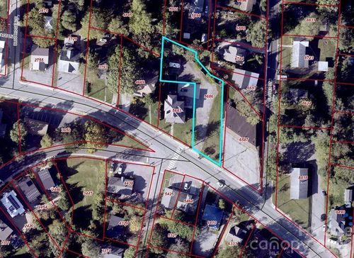 865 Haywood Rd, Asheville, NC, 28806-3135 | Card Image