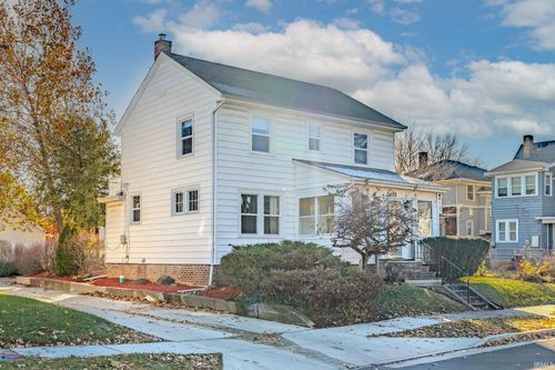 112 Lexington Ct, Fort Wayne, IN, 46806-1742 | Card Image