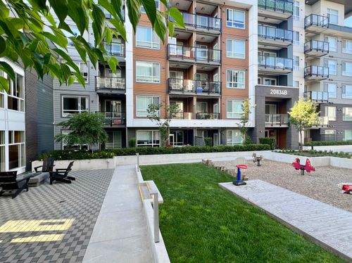 b225-20834 80 Ave, Langley, BC, V2Y3M6 | Card Image