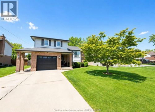 457 Mcnaughton Avenue E, Chatham, ON, N7L2H2 | Card Image