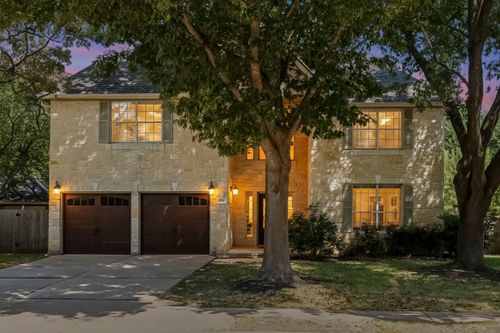 2004 Woodglen Dr, Round Rock, TX, 78681-2602 | Card Image