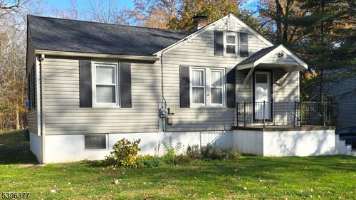 29 Millbrook Rd, New Vernon, NJ, 07976-9703 | Card Image