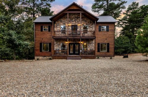 925 W Eagle Mountain Trl, Broken Bow, OK, 74728-0179 | Card Image