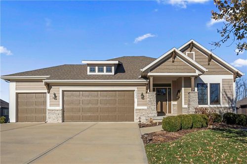 20596 W 112th Terrace, Olathe, KS, 66061 | Card Image