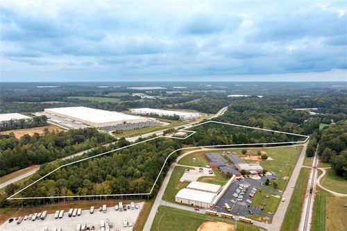 1 Point Dr, Talmo, GA, 30575 | Card Image