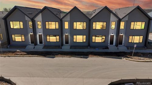 913 Edge Circle, Longmont, CO, 80501 | Card Image