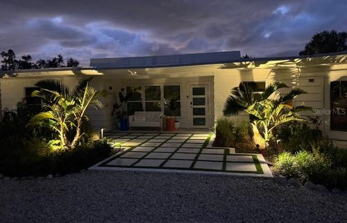 6304 Beechwood Ave, Sarasota, FL, 34231-3807 | Card Image