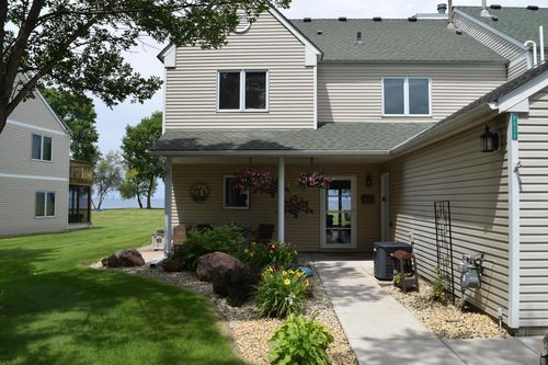 8038 Par Five Dr, Onamia, MN, 56359-7873 | Card Image