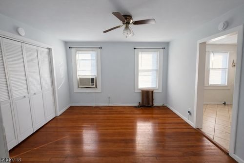 46 Norwood Ave, Irvington, NJ, 07111-4011 | Card Image