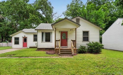 319 Rowe St, Pryor, OK, 74361-2619 | Card Image