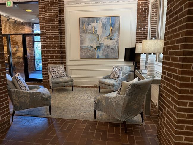 14 Lockwood 6H Lobby Inside 3 | Image 28