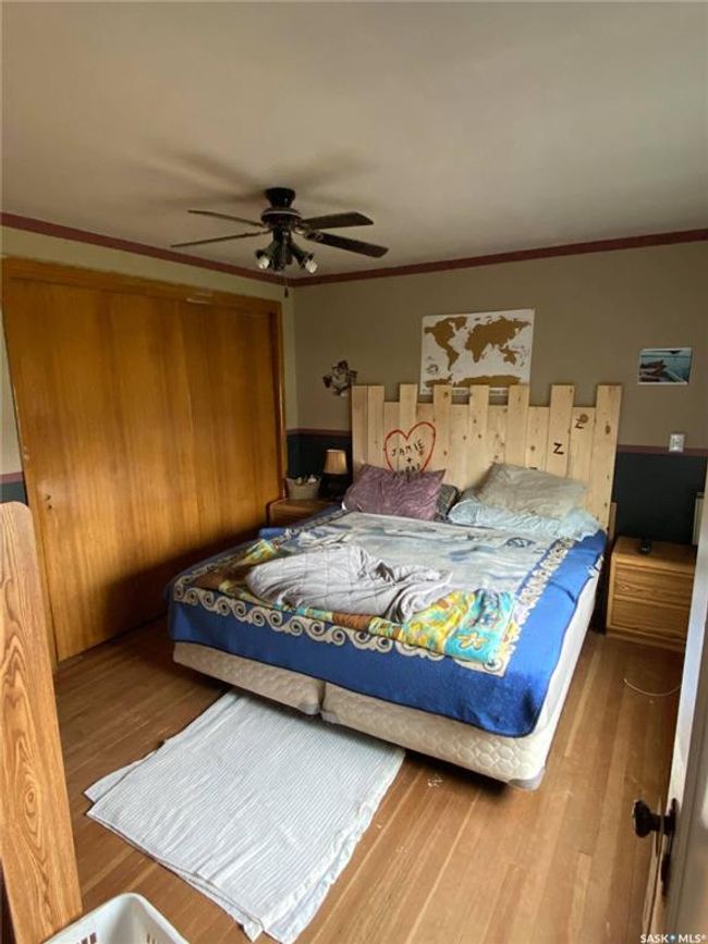 213 Ancona St, House other with 3 bedrooms, 2 bathrooms and 8 parking in Esterhazy SK | Image 25
