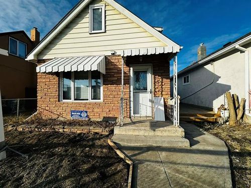 1101 Selkirk Ave, Winnipeg, MB, R2X0C4 | Card Image