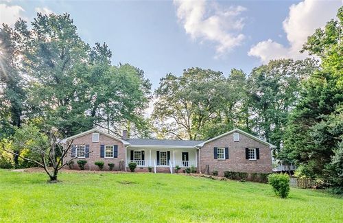 1051 Rowland Rd, Stone Mountain, GA, 30083-5006 | Card Image