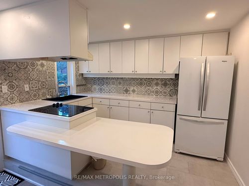 26-50 Silverbell Grove, Scarborough, ON, M1B2L7 | Card Image